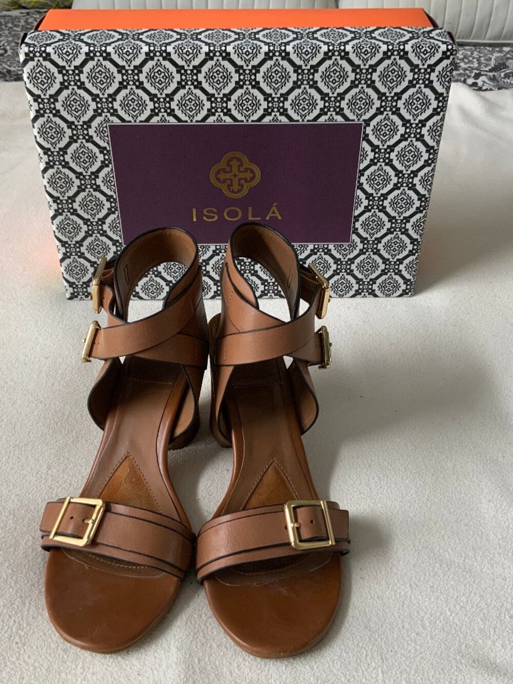 Isola Shoes for Women, Size 8, Brown Leather